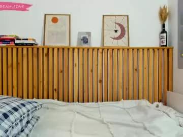 elenalooove from Chaturbate