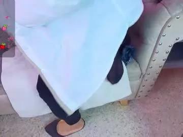 elenna_boobs_ from Chaturbate