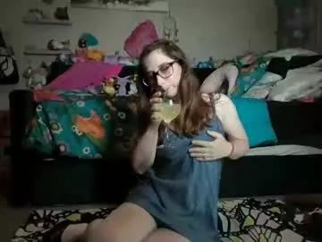 elenore_hoesevelt from Chaturbate