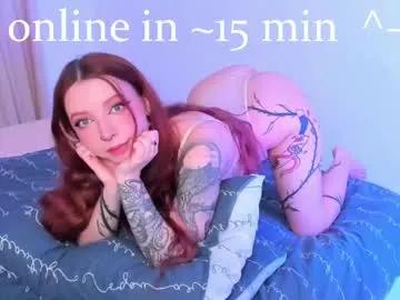 Discover our girls online shows and discover the company of countless livestreamers, with stunning shapes, sex toys and more.