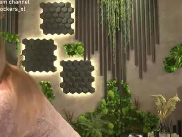 ella_knockers_xl from Chaturbate