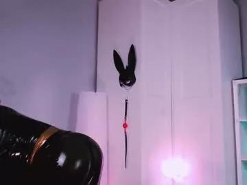 ella_kross from Chaturbate
