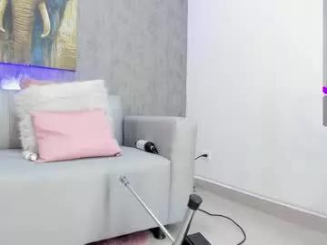 ella_pride1 from Chaturbate
