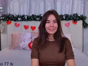ellaander from Chaturbate