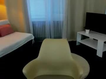 ellaasteele from Chaturbate