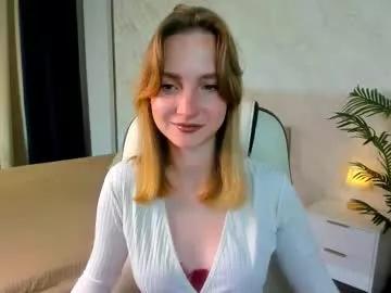 ellabloom from Chaturbate