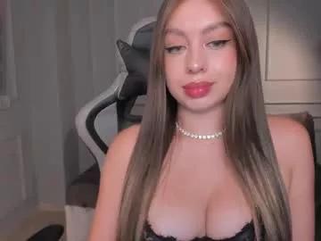 ellaclark from Chaturbate