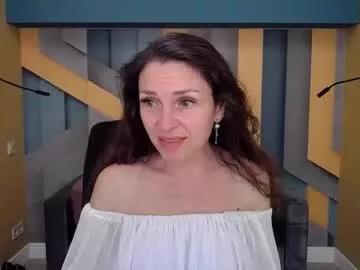 ellalongs from Chaturbate