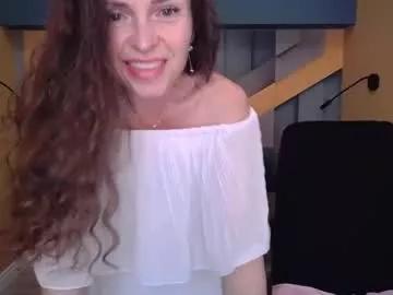 ellalongs from Chaturbate