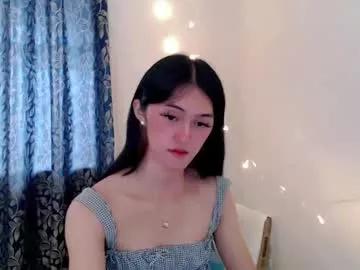 ellamiller69 from Chaturbate