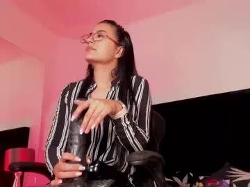 ellaochoa from Chaturbate