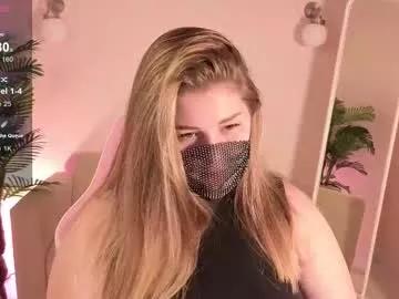 ellaya_ from Chaturbate