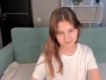 elle_ellise from Chaturbate