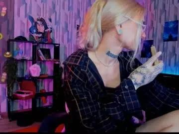 elli_26 from Chaturbate