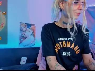 elli_26 from Chaturbate