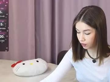 ellie_miller_ from Chaturbate