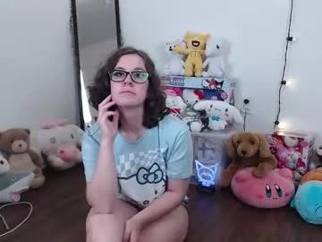 elliecharmful from Chaturbate