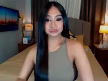 elliecummers from Chaturbate