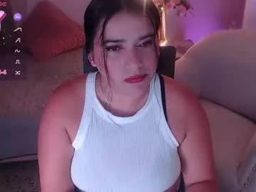 elliee_taylorr from Chaturbate