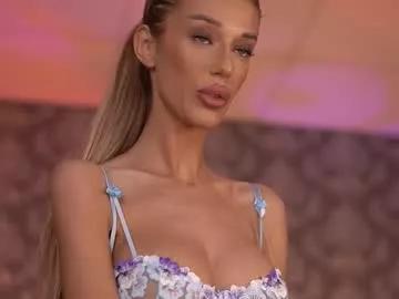 ellieredd from Chaturbate is Freechat