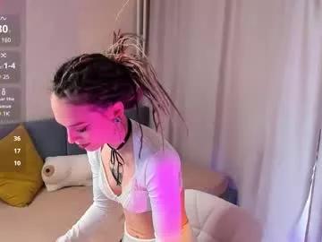 ellierosees from Chaturbate
