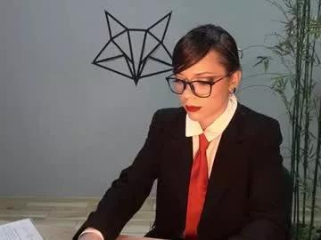elly_fry from Chaturbate