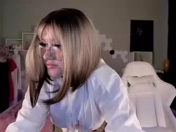 ellyrush from Chaturbate