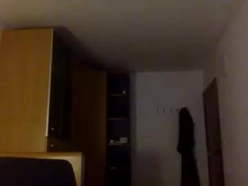 elnamelezz from Chaturbate