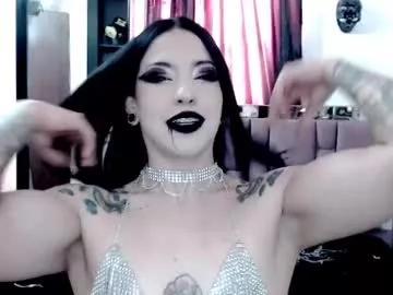 emearld_black from Chaturbate