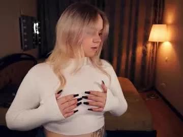 emelianae from Chaturbate