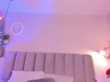 emely_deluxe from Chaturbate is Freechat