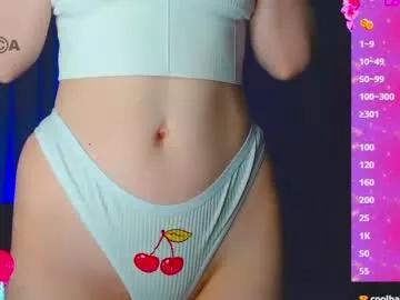 emelycrystal from Chaturbate