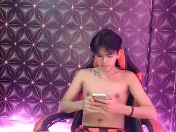 emerald_cummer from Chaturbate