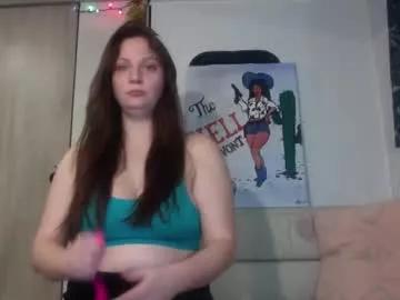 emerieskye from Chaturbate