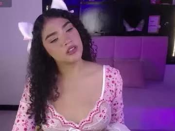 emiily_smith1_ from Chaturbate