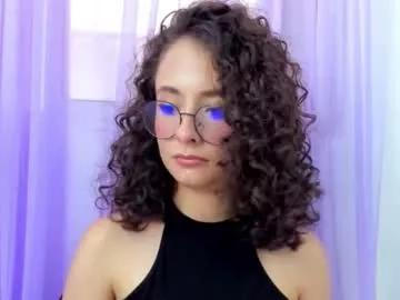emma_belle02 from Chaturbate