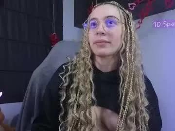 emma_su from Chaturbate