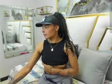 emmaebony_ from Chaturbate
