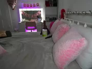 emmagray01 from Chaturbate