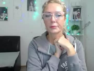 emmapark738567 from Chaturbate