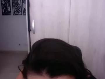 emmarobertts_ from Chaturbate