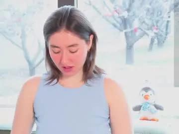 emmasn0w from Chaturbate