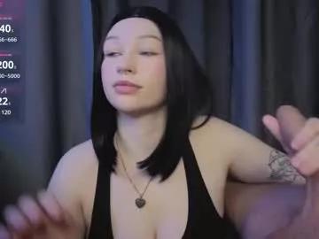 emmy_m00n from Chaturbate