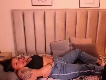emmy_turnner from Chaturbate
