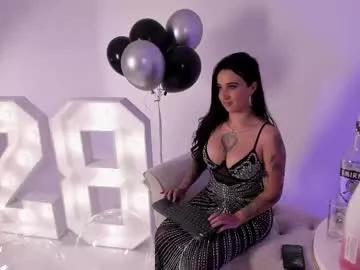 emmyevans1 from Chaturbate