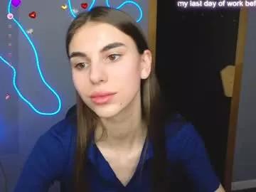 emmygreans from Chaturbate