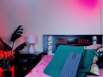 esmeralda_h from Chaturbate