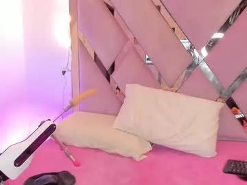 esmeraldaht from Chaturbate