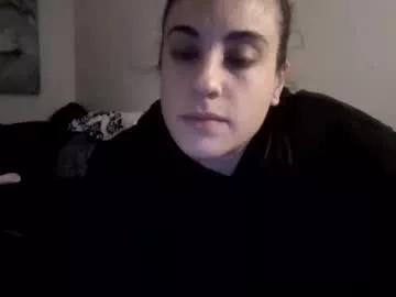 essentialexibaby from Chaturbate