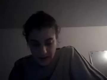 essentialexibaby from Chaturbate
